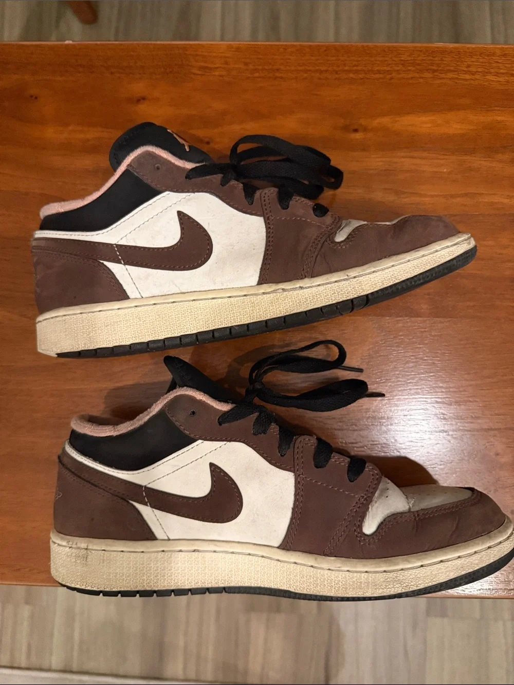 Nike low top